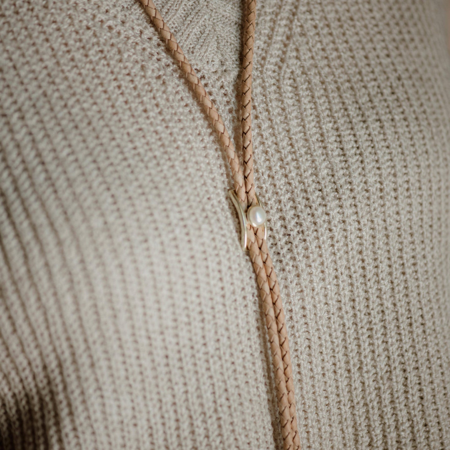 Turquoise Brass Buckle Bolo Tie
