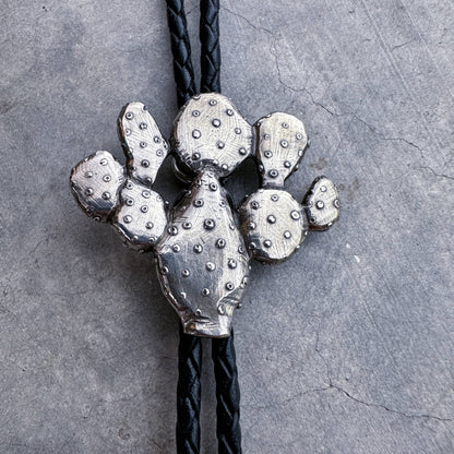 Prickly Pear Bolo Tie White Bronze