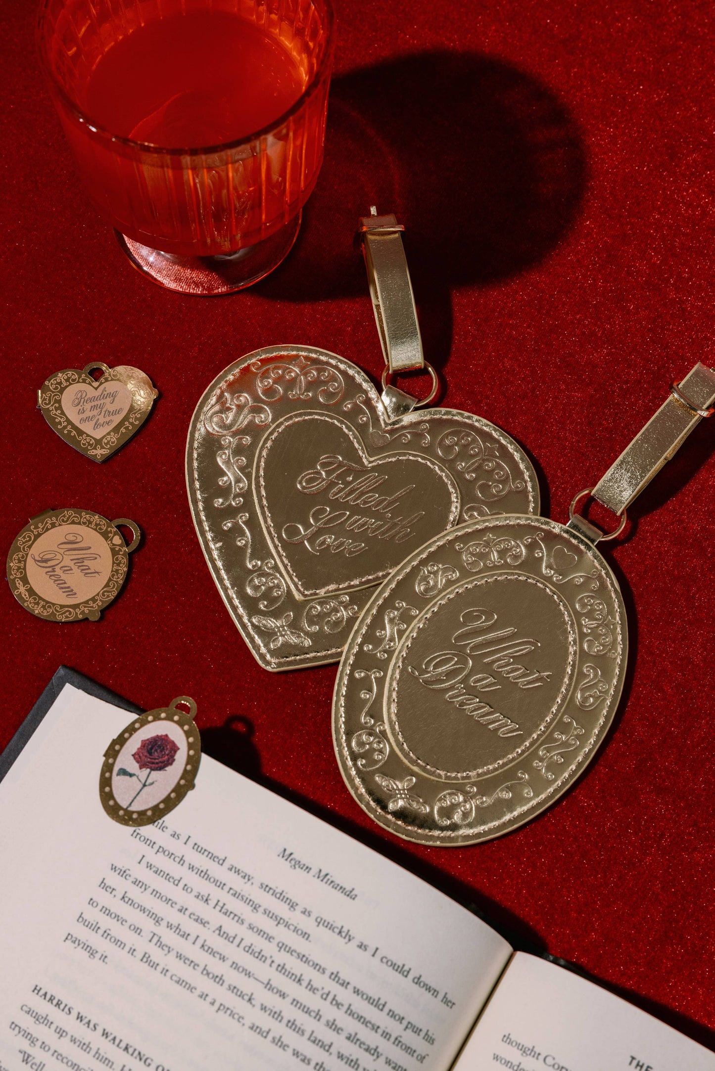 Lovely Locket Luggage Tag Set