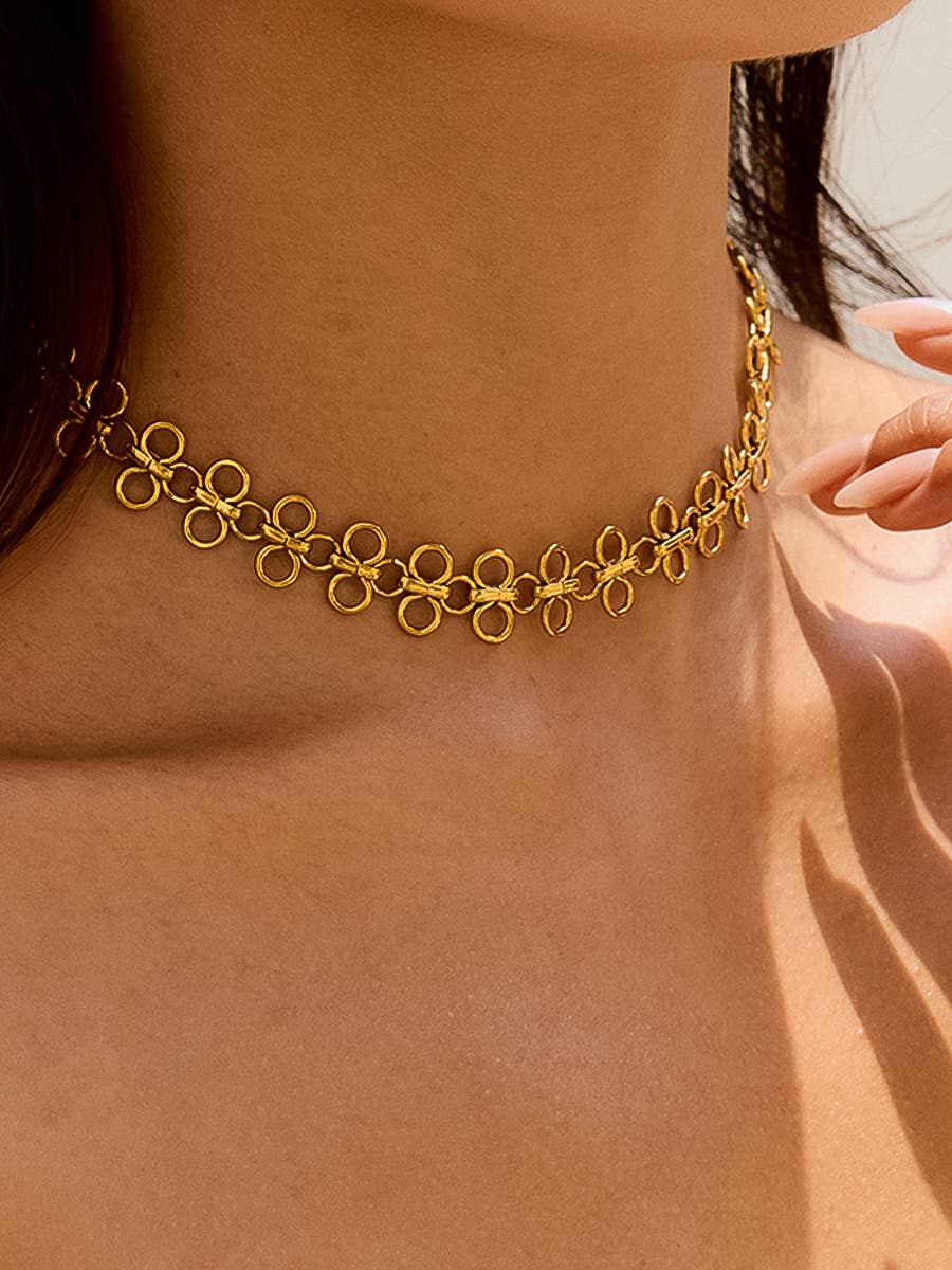 Gold 18K Looped Choker Necklace