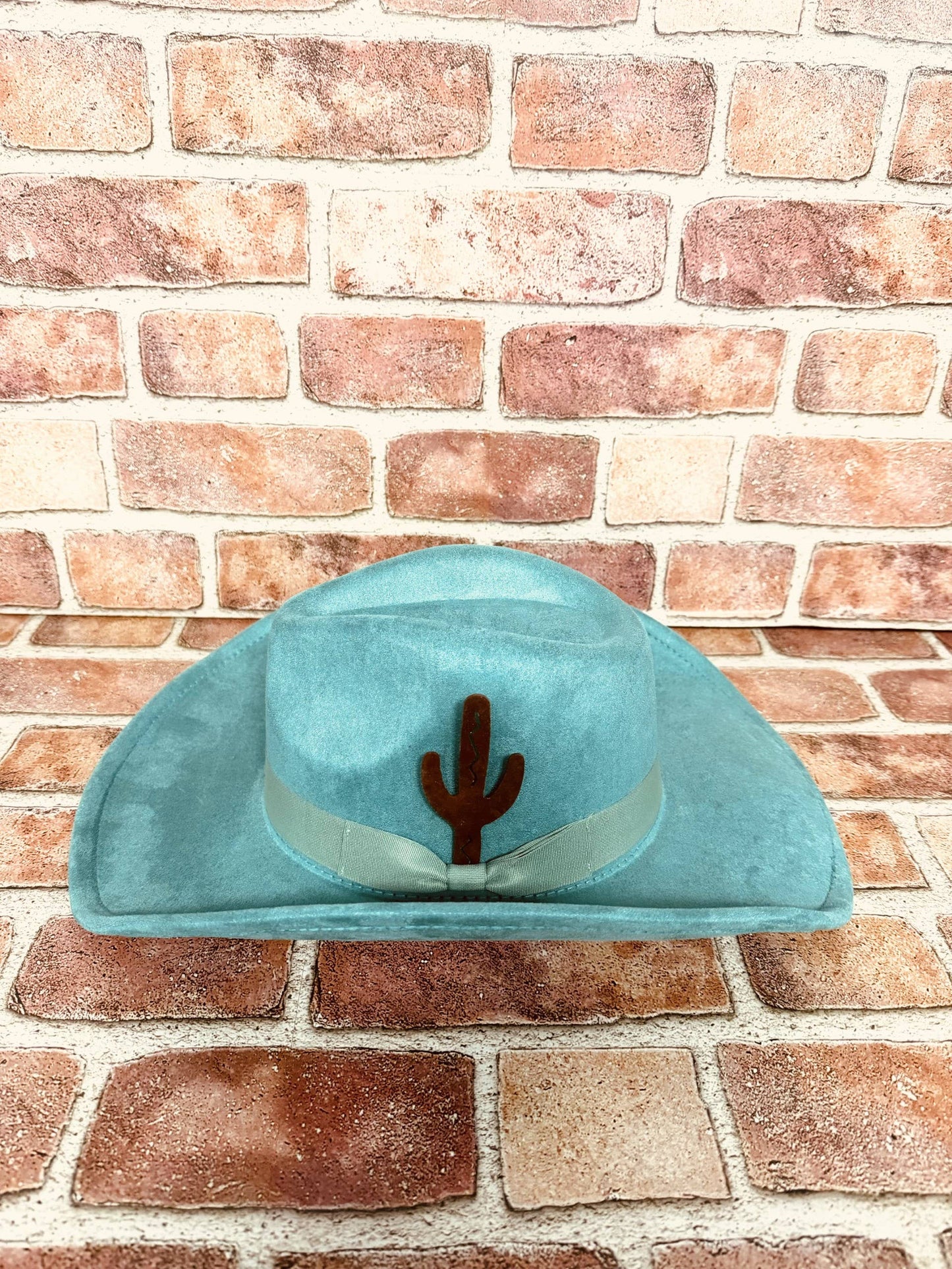 Cacti Metal Hat Pin