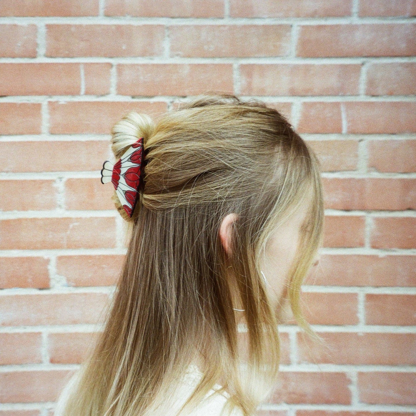 Red Vintage Lamp Hair Claw Clip